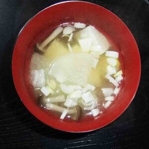 冬野菜味噌汁